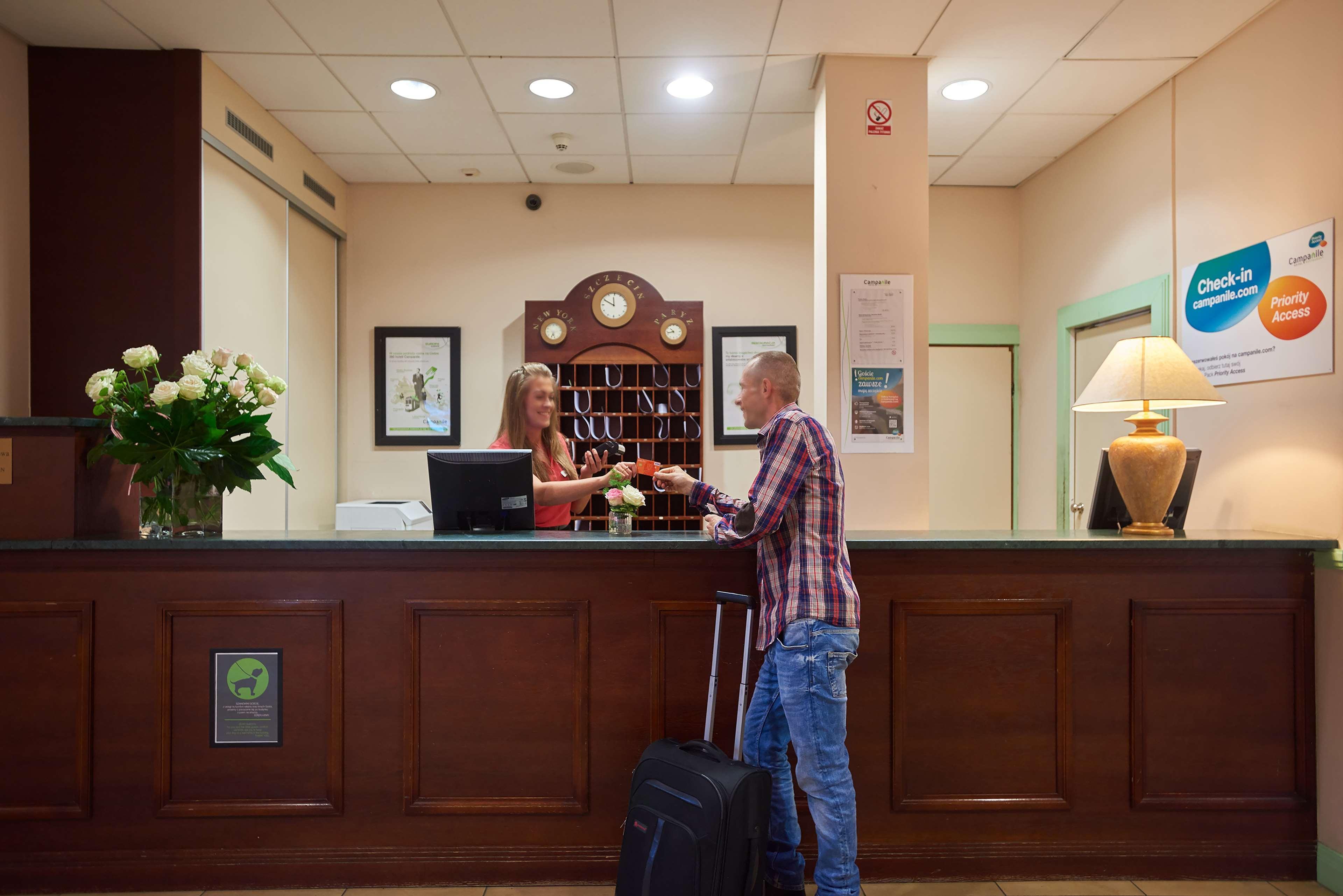 Campanile Hotel 2*